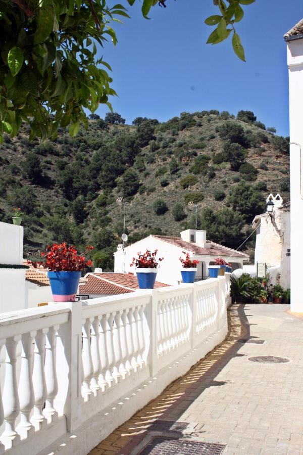 Casa Pepe La Rosa Atico Apartment Tolox Luaran gambar